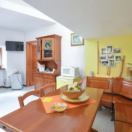 2 Bedroom Awesome In *
